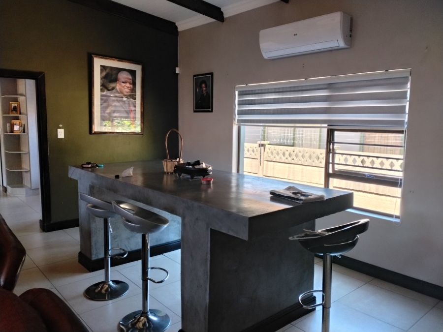 3 Bedroom Property for Sale in Universitas Ridge Free State